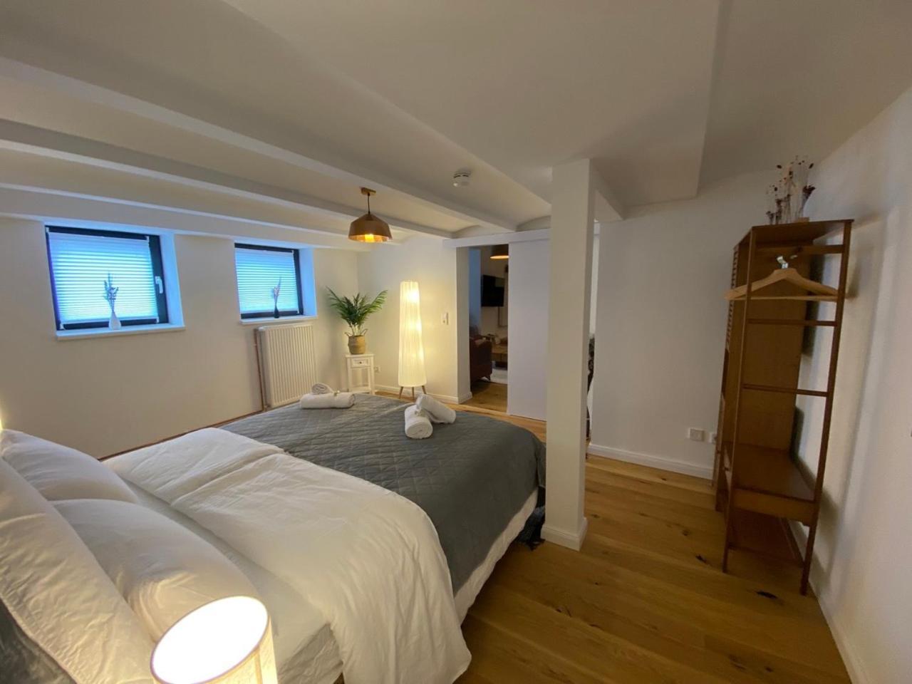 Stilvolle Stadtwohnungen Bremen I Komfort & Charme Exterior foto